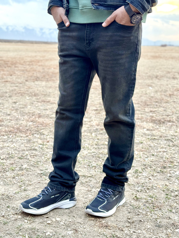 شلوار جین رگولار مردونه رنگ سورمه ای تئاتر کثیف