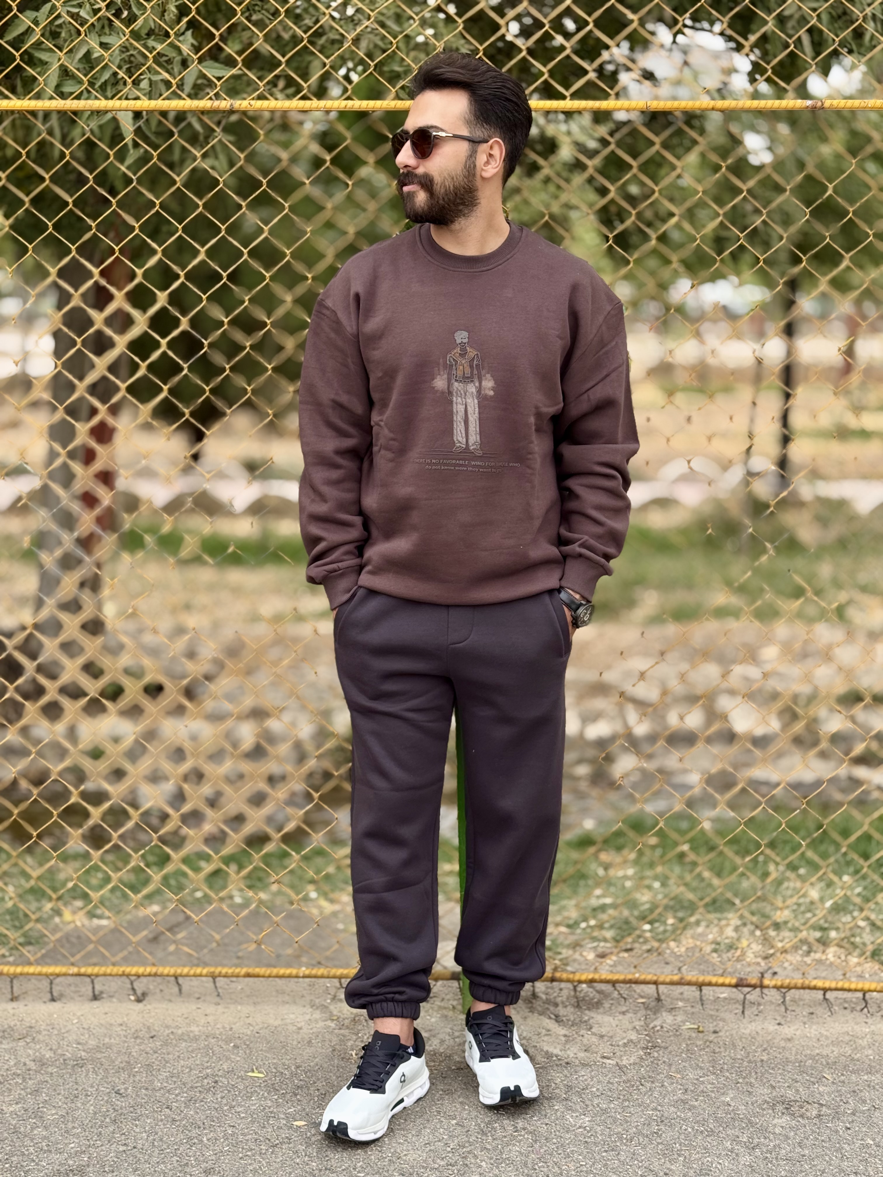 شلوار جاگر داخل کرک مچینست